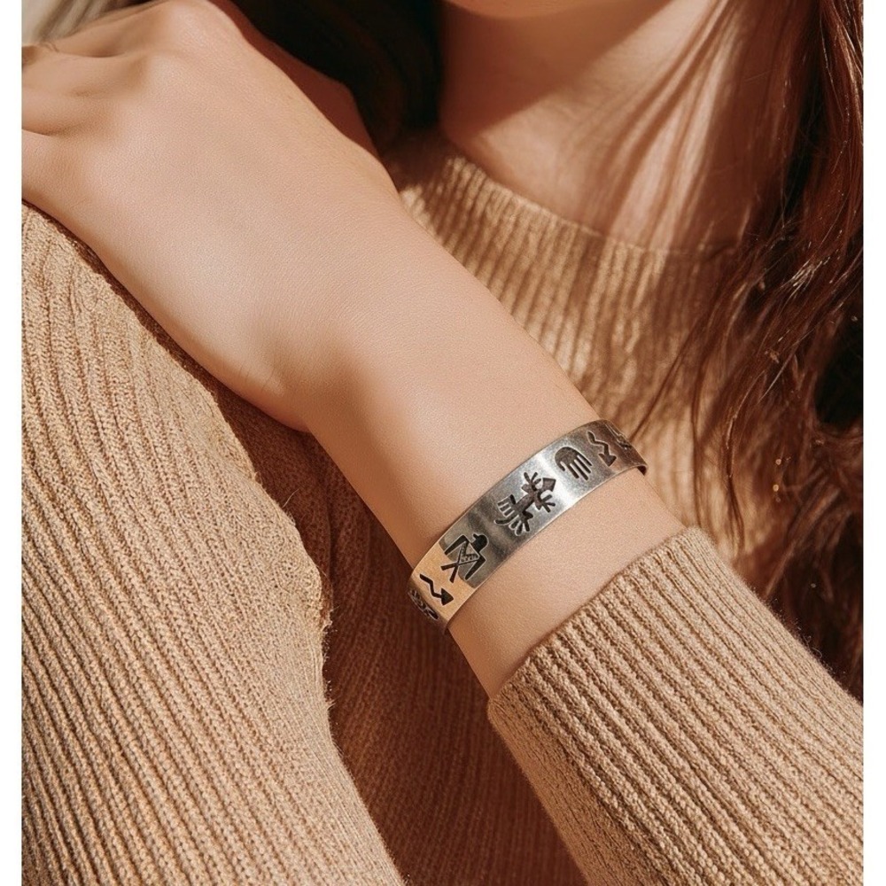 Sterling‎ Silver Cuff Bracelet Signed GM Gerald Mitchell Navajo South Western